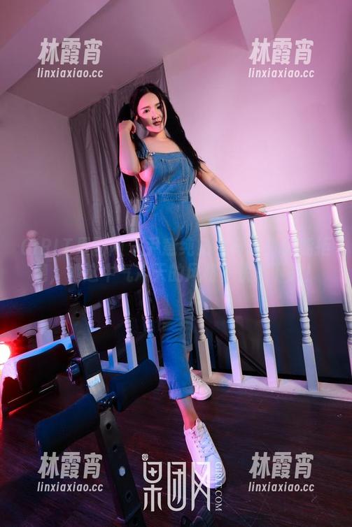 GIRLT果团网 - 尹意纯奶牛写真：谁能拒绝，她这牛气冲天的风格？快来下载！