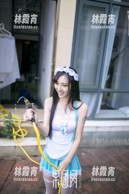 GIRLT果团网 - 不可思议的最新莫雅淇美足图片，脚踝怎么可以这么纤细，真心服了。