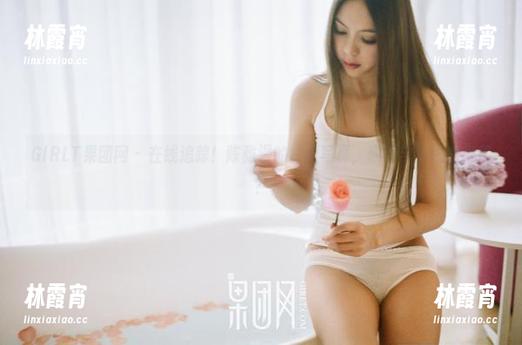 GIRLT果团网 - 在线追踪！陈雅漫的白丝写真，欲望与梦境的碰撞？