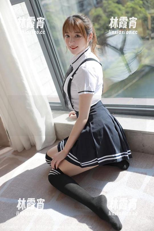 MFStar模范学院 - 这组栗子Riz校服图包，你会觉得回到了学生时代，想跟她一起逃课？