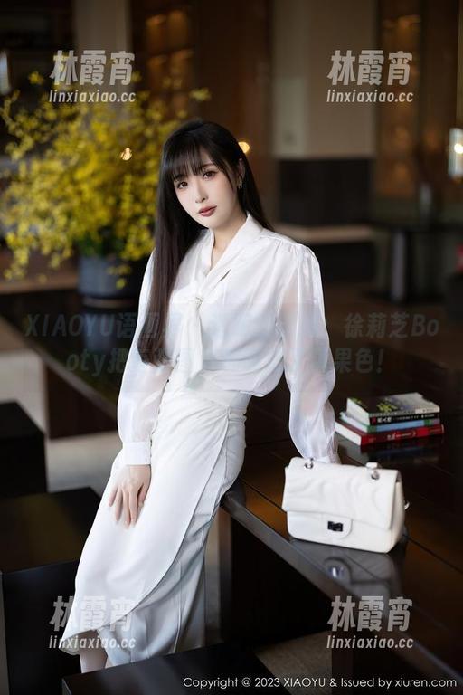 XIAOYU语画界 - 透明的诱惑：徐莉芝Booty把每张图库都调成了糖果色！