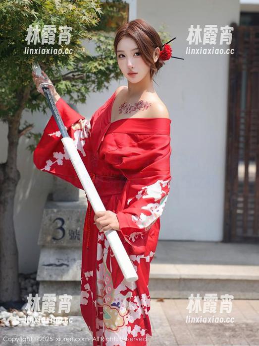 Xiuren秀人网-UU酱 Xiuren秀人网 - 写真与天使交织,UU酱的图包就像梦游在现实和幻想之间。