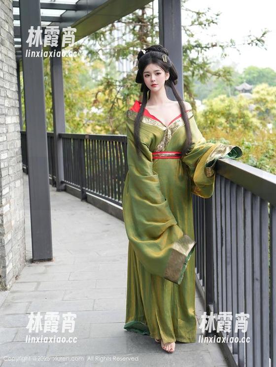 Xiuren秀人网-小Kiki Xiuren秀人网 - 黑丝、小Kiki,还有新图片更新?我已经坐不住了!