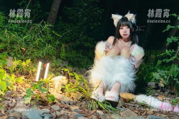 Yiko湿润兔最新作品大放送：星光派对怎么能没有我转圈圈的身影！