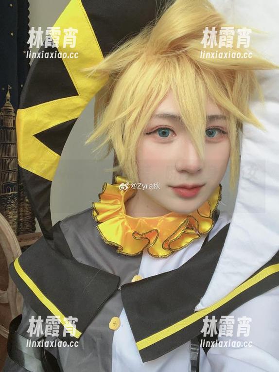 Zyra秋 穿上Zyra秋的职业装,瞬间变身职场女神!