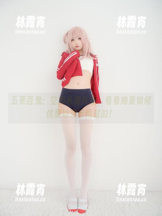 五更百鬼 五更百鬼:空姐私房作品,看看她是如何优雅地穿云而过的!