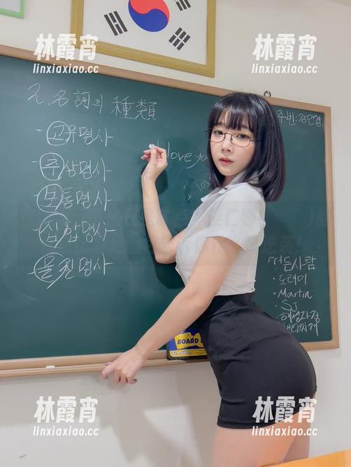 你以为无圣光只是缺点？姜仁卿(강인경)的白色比基尼图包告诉你什么叫逆袭！