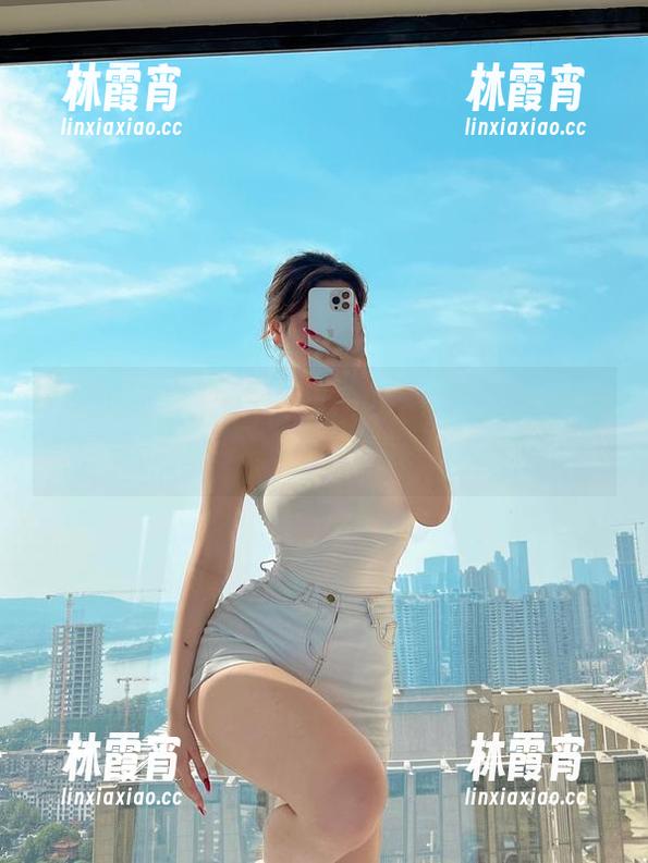 微密圈 - 安妮yoo的比基尼瞬间：最新美图，真是把海滩拍成魔法世界！
