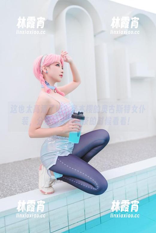 这也太高清了吧？宫本樱的奥古斯特女仆装，分享给大家喝茶的时候看看！