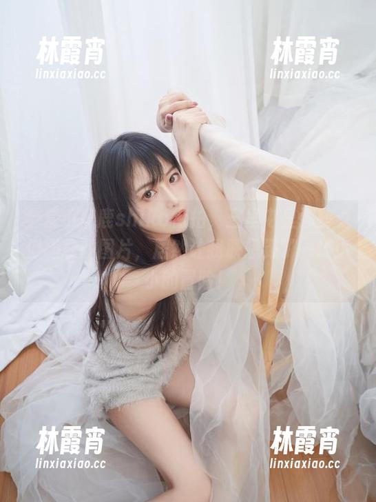 全套小鹿鹿shika街拍，三里屯里那些看似随意的图片，居然让我联想到了一场小小的冒险！