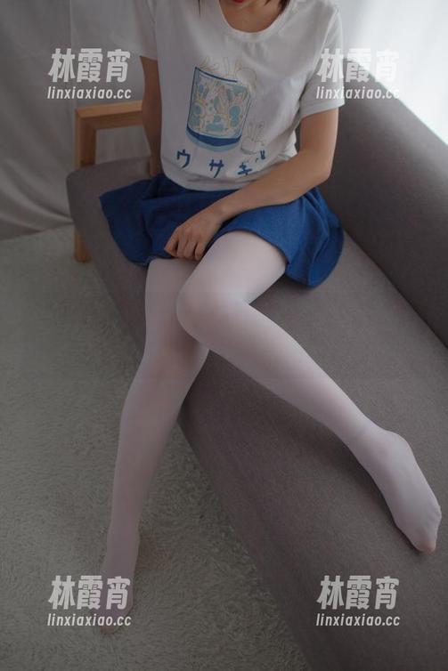 少女秩序 - 当乐栀遇上壁纸，教室瞬间变身写真画廊