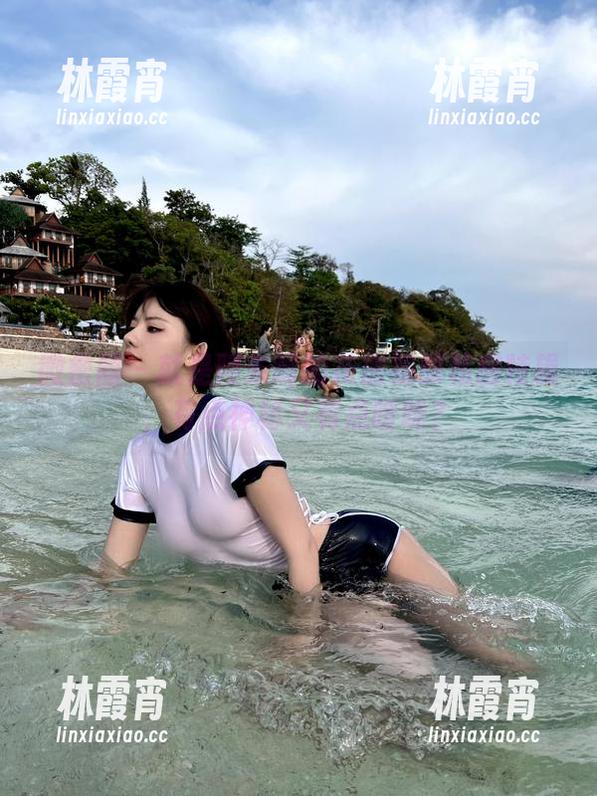 微密圈 - 就是阿朱啊的花房视频私房特辑，有点神秘又有点暧昧？