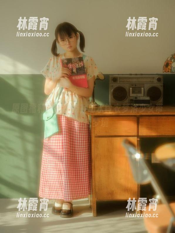 原图福利双重享受，幼水铃衣梦浴少女带你游走梦境