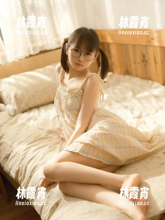 私人时刻：幼水铃衣晨醒独特的私房气息