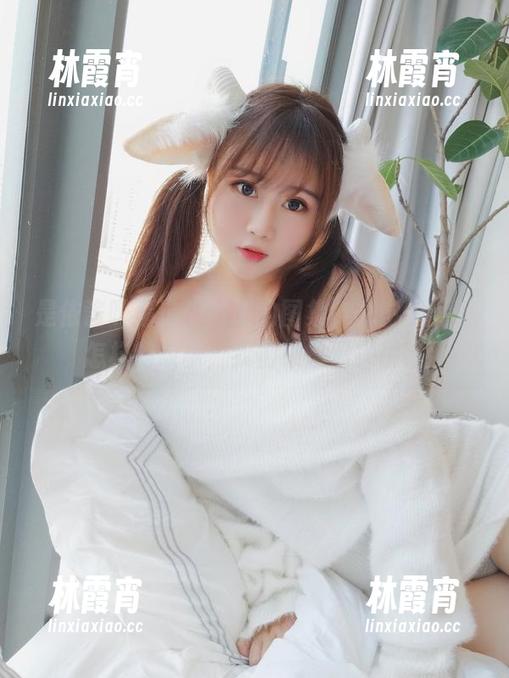 是依酱呀精选：璀璨的图集，光影里藏着怎样的故事，我们来慢慢探讨。