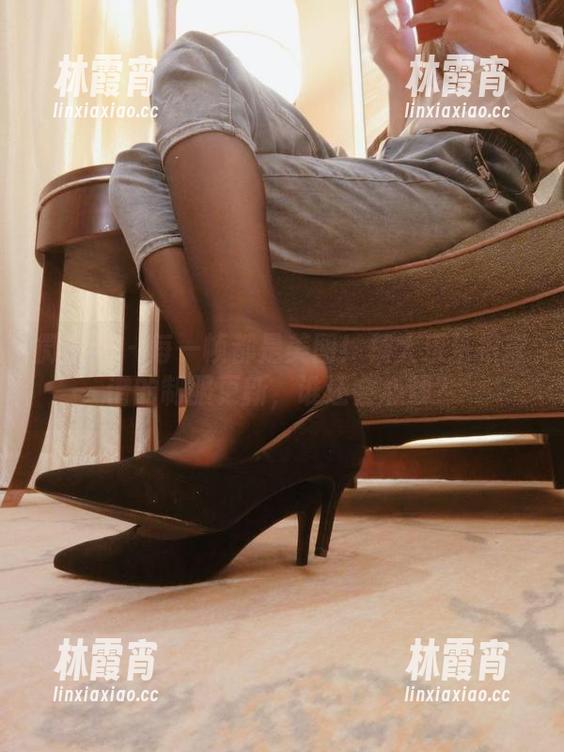 微密圈 - 每一帧都是美图！杨大乐乐很靠谱的制服更新，谁还会心烦？