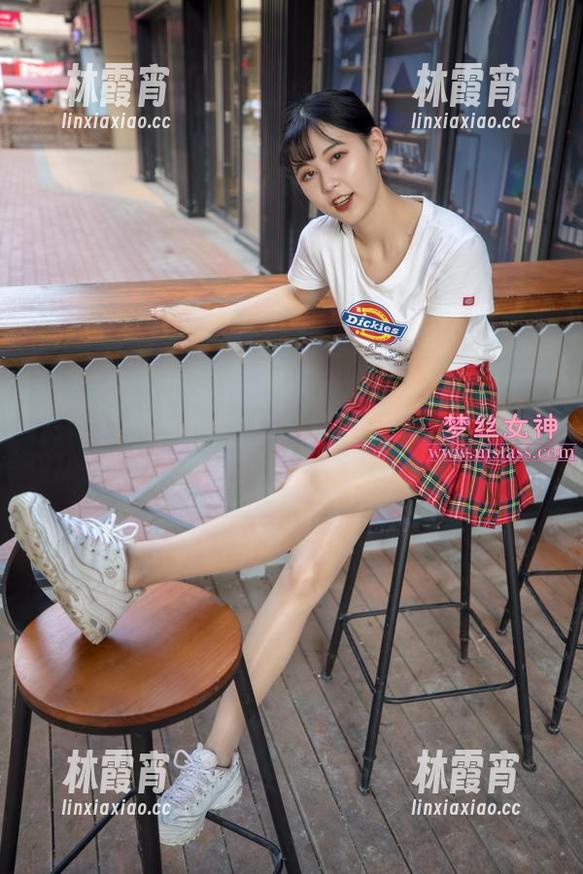 梦丝女神-灵唯 梦丝女神 - 灵唯的居家在线原图,简直是我的‘懒人教父’,心里那个‘想要’真是不好意思说!