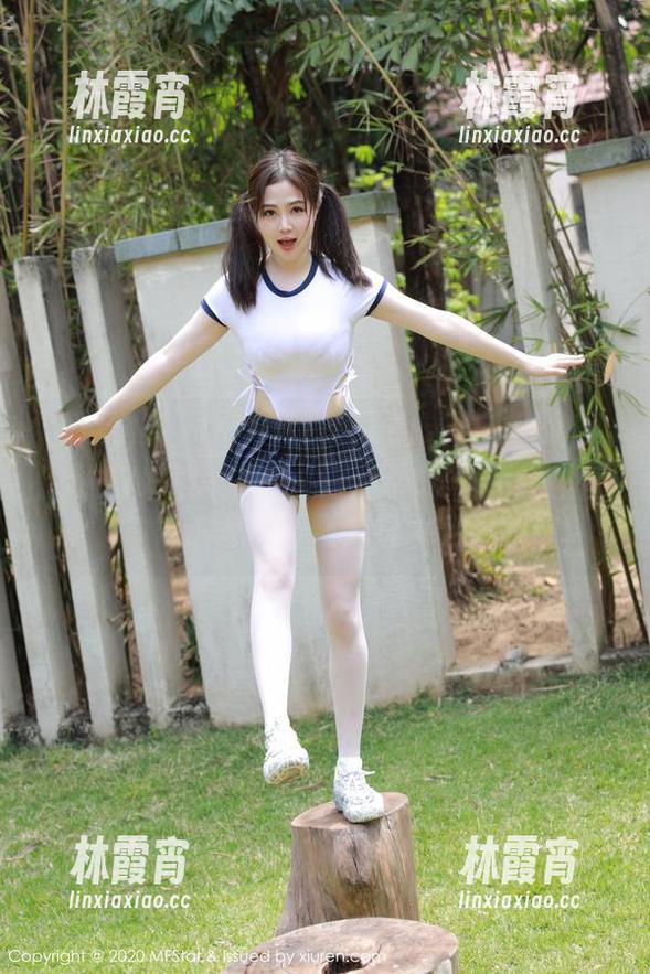 模范学院-刘飞儿Faye 模范学院 - 刘飞儿Faye的连衣裙图包,你准备好被美丽击中了吗?下载的时候可得小心,不要流口水哦!