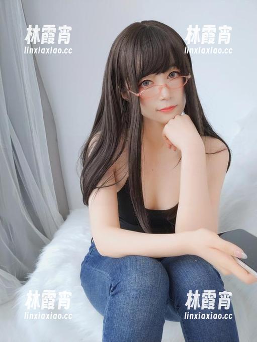 哎呦，白银81的御姐图来了！这原图简直是眼睛的享受，分享给朋友，一起愉快地沉迷！