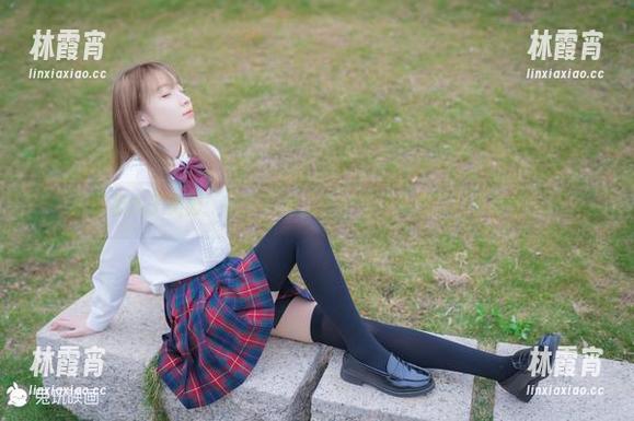 精选祖木子美脚：有没有那么一瞬间让你想要打包带走？！
