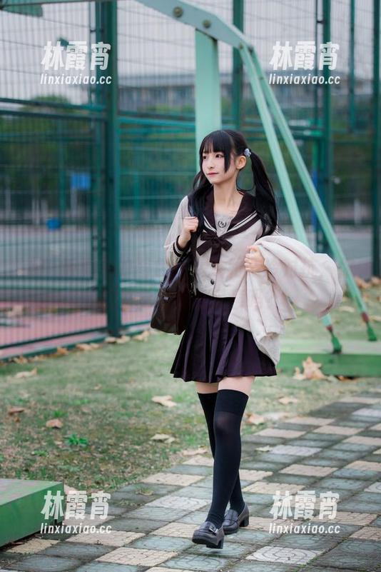 神楽坂真冬的图包：女友和寒冷对抗，你能感觉到那股暖意吗？