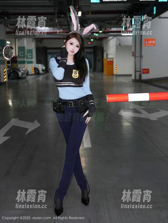 秀人网 - 可可COCO女王的写真，谁能拒绝这样的眼福？