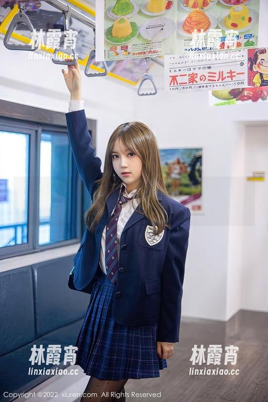 秀人网 - 糯美子Mini双马尾合集：看她怎么把简单变得不简单！