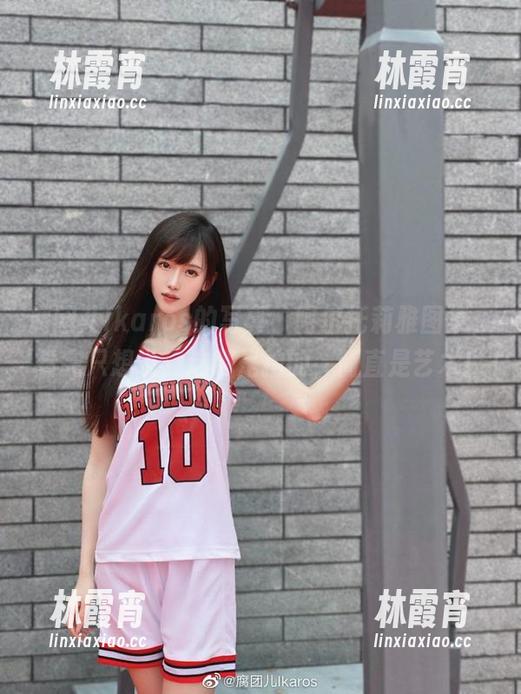腐团儿Ikaros的写真，阿尔托莉雅图集，看完只想说：这哪是拍的，简直是艺术！