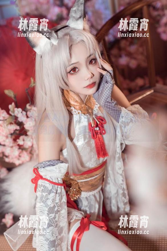 轻松看艾西Aiwest的美图：碧蓝档案伊落玛丽修女，高清又有魅力！