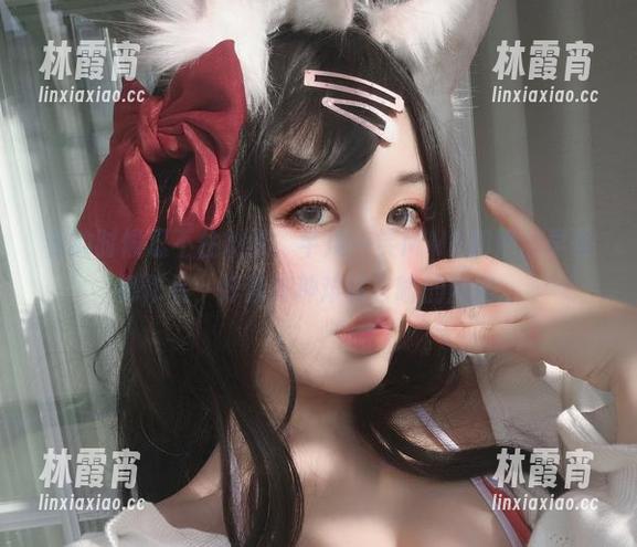 看的时候忍不住微笑，芊川一笑MNK和她的早餐奶作品，好像有种难以言喻的默契。