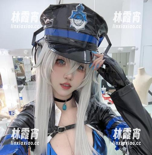 阿薰kaOri 一张图片搞定,揭秘阿薰kaOri的秘密写真,果然你永远不知道她的下一个pose!