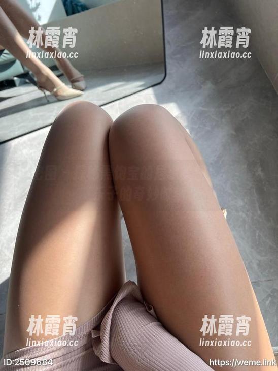 微密圈 - 探秘黑饱宝的居家美图：在线找乐子的奇妙时刻